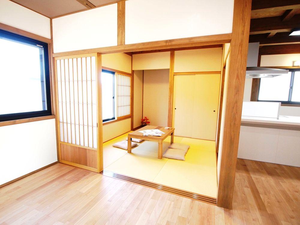 Non-living room. Indoor (11 May 2013) Shooting