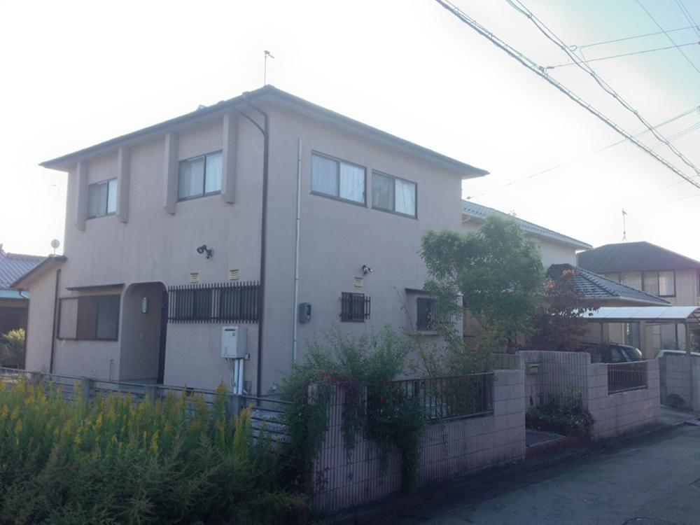 Local appearance photo. Local (11 May 2013) Shooting