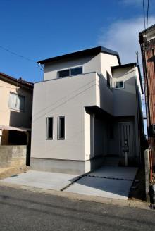 Local appearance photo. Local (12 May 2013) Shooting