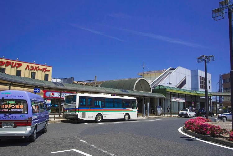 station. 1820m until JR Seta Station