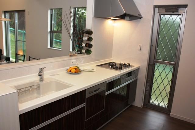 Kitchen. 2013 September shooting