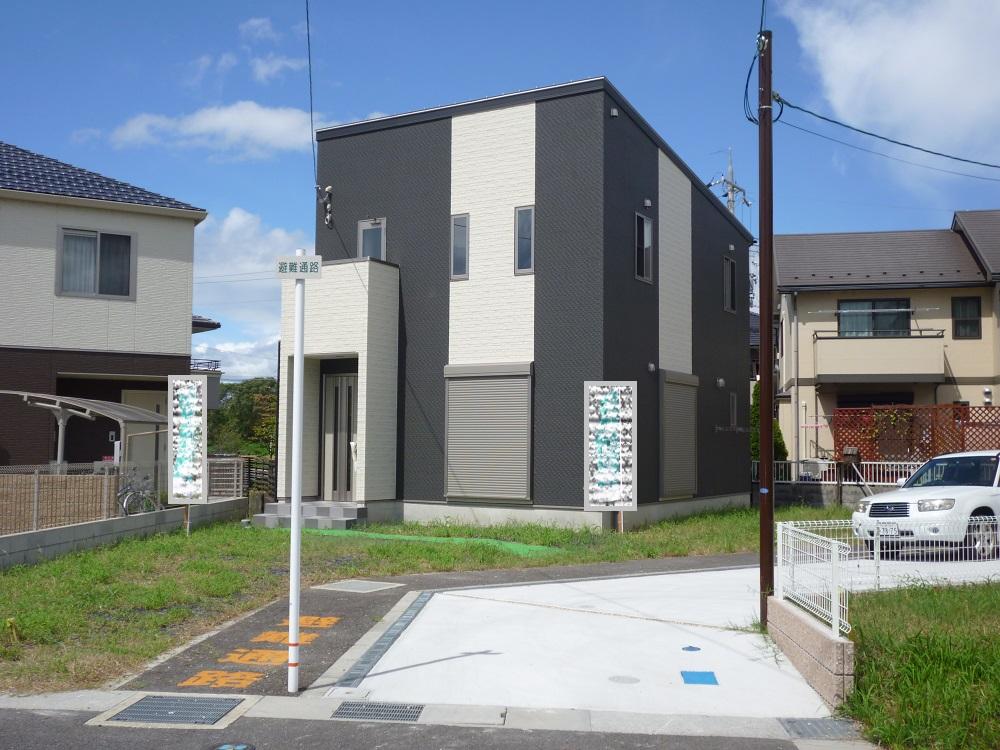 Local appearance photo. Local (September 2013) Shooting