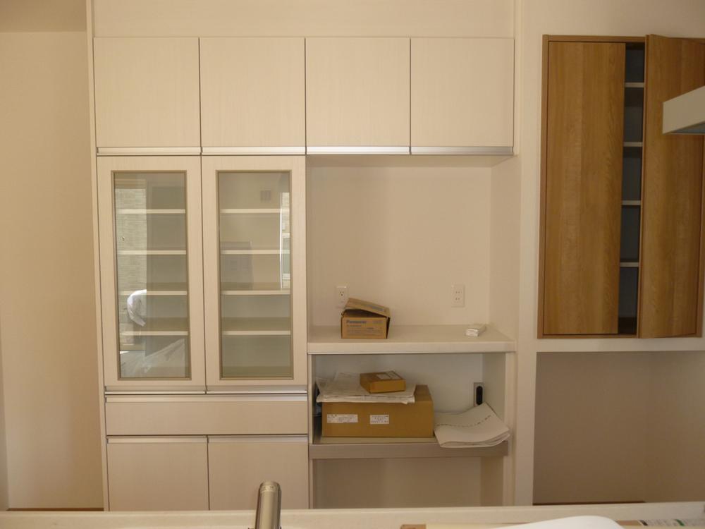 Kitchen. Indoor (11 May 2012) shooting