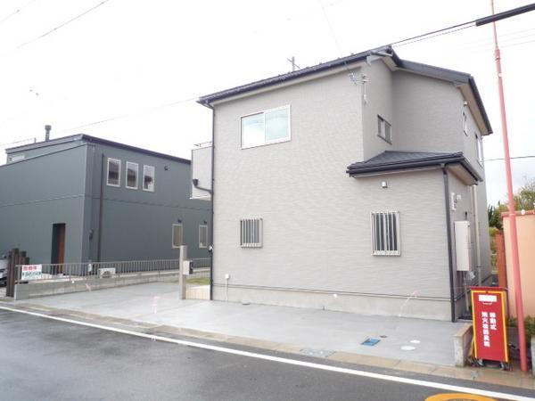 Local appearance photo