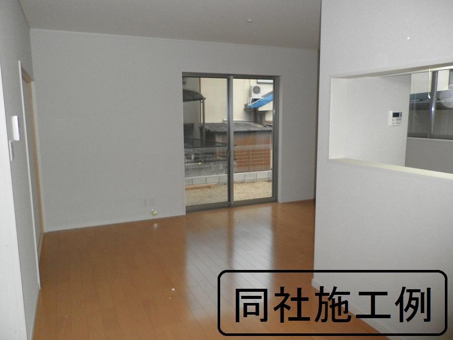 Same specifications photos (living)