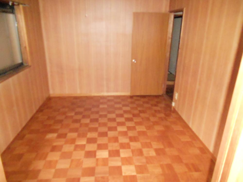 Non-living room. Indoor (September 2013) Shooting