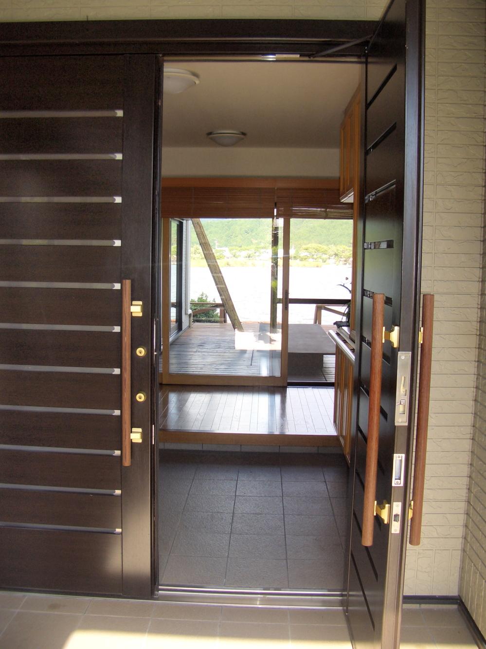 Other local. Local appearance photo