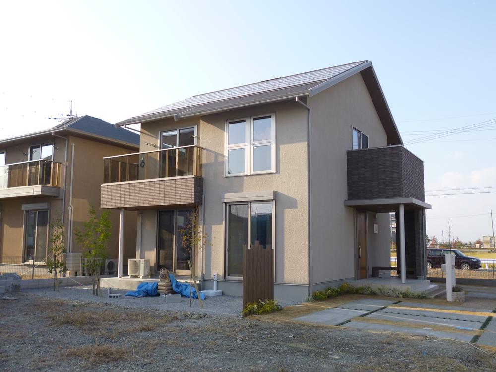 Local appearance photo. 2-2 No. land appearance