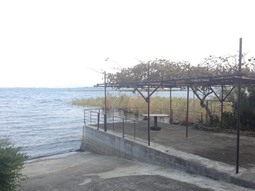 View photos from the dwelling unit. View from the site (October 2013) Shooting