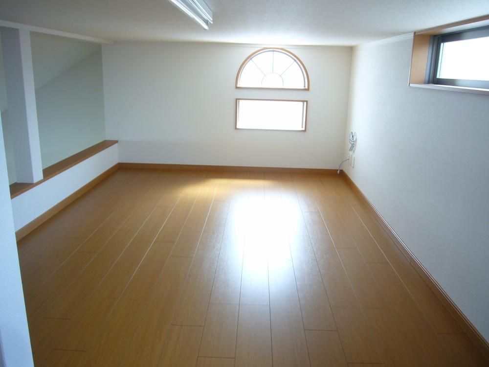 Other. Second floor super closet H1.4M in