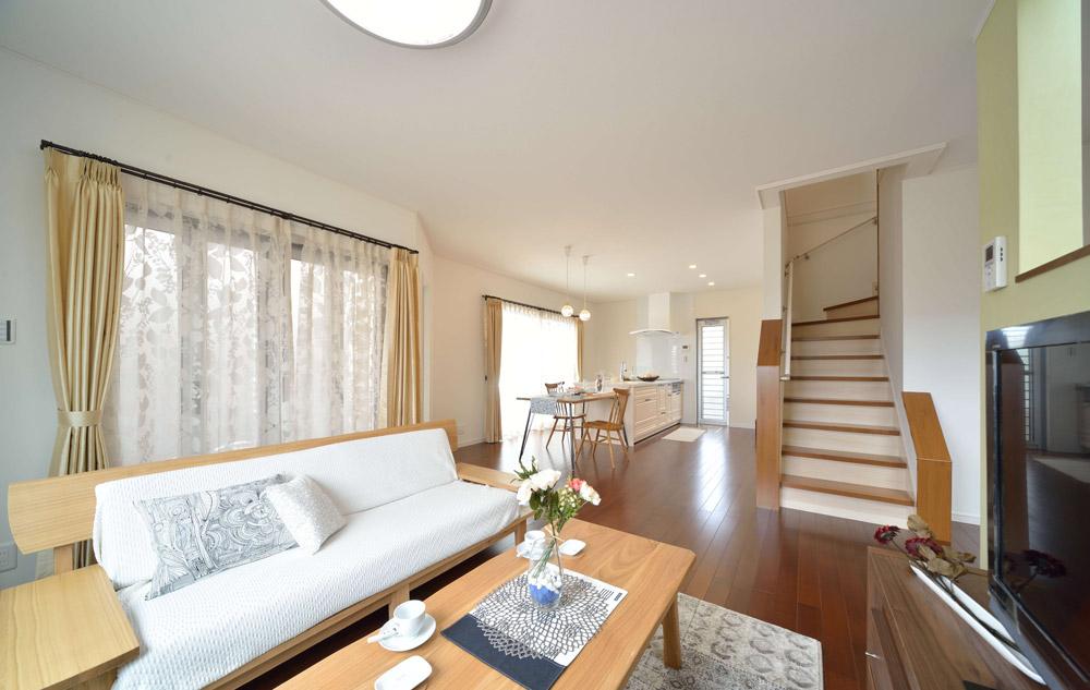 Building plan example (introspection photo). Neo Resort model house  living Is the house of sticking with solid wood.