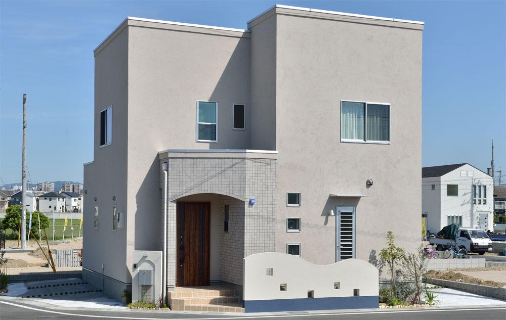 Model house photo. Model house completed in the subdivision! ! Sneak preview is being accepted!