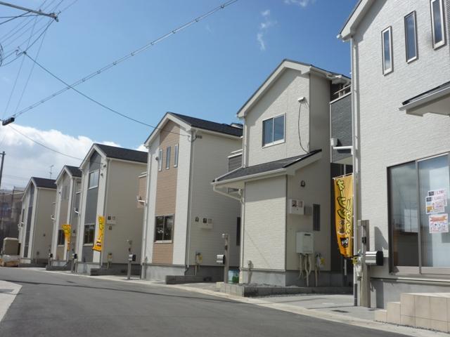 Same specifications photos (appearance). Scheduled for completion in January we can open house preview