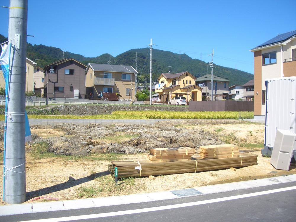 Local appearance photo. No. 2 Location: local appearance photo