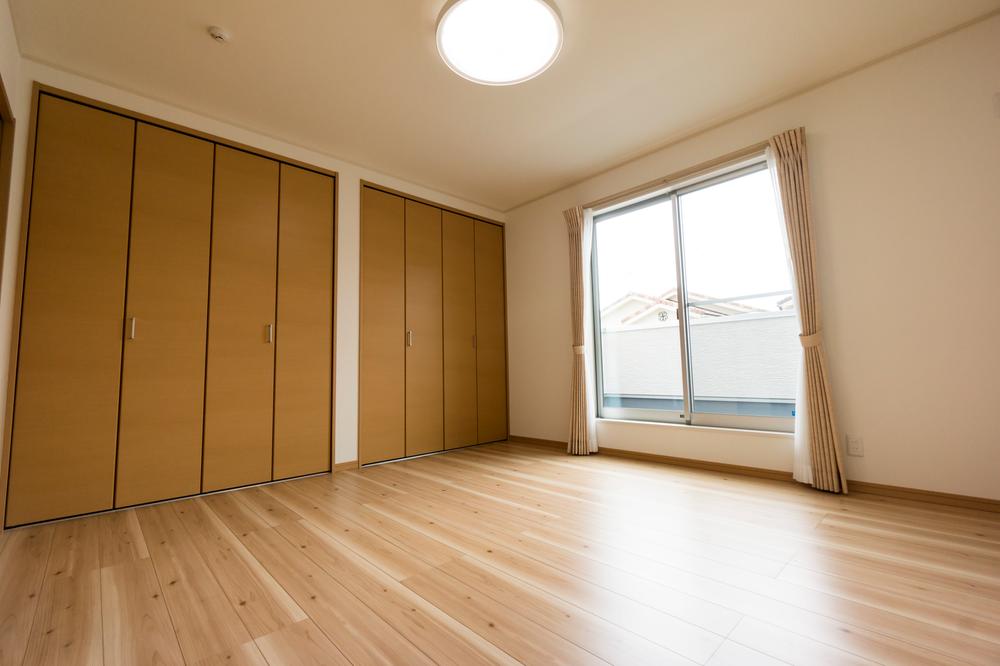 Building plan example (introspection photo). Hieitsuji stage III No. 9 areas Master bedroom It can be stored a lot in two of the closet!