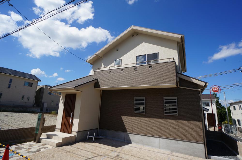 Building plan example (No. 43 land) land price 7.75 million yen, Building price 14,120,000 yen, Land area 126.95 sq m , Building area 93.42 sq m