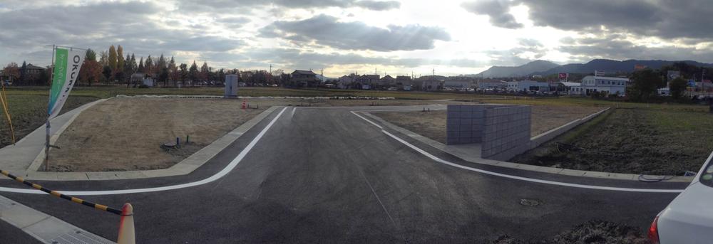 Local photos, including front road. Local (12 May 2013) Shooting