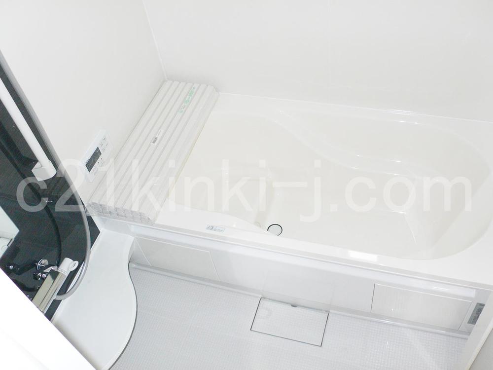 Bathroom. Same specifications photo (bathroom) Bathroom with heating dryer!