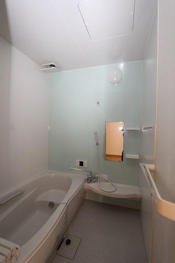 Bathroom. 1F bathroom