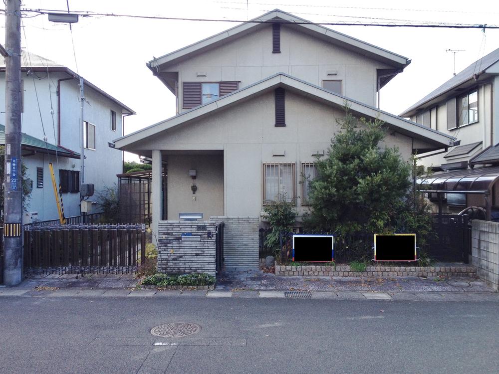 Local appearance photo. Local (12 May 2013) Shooting