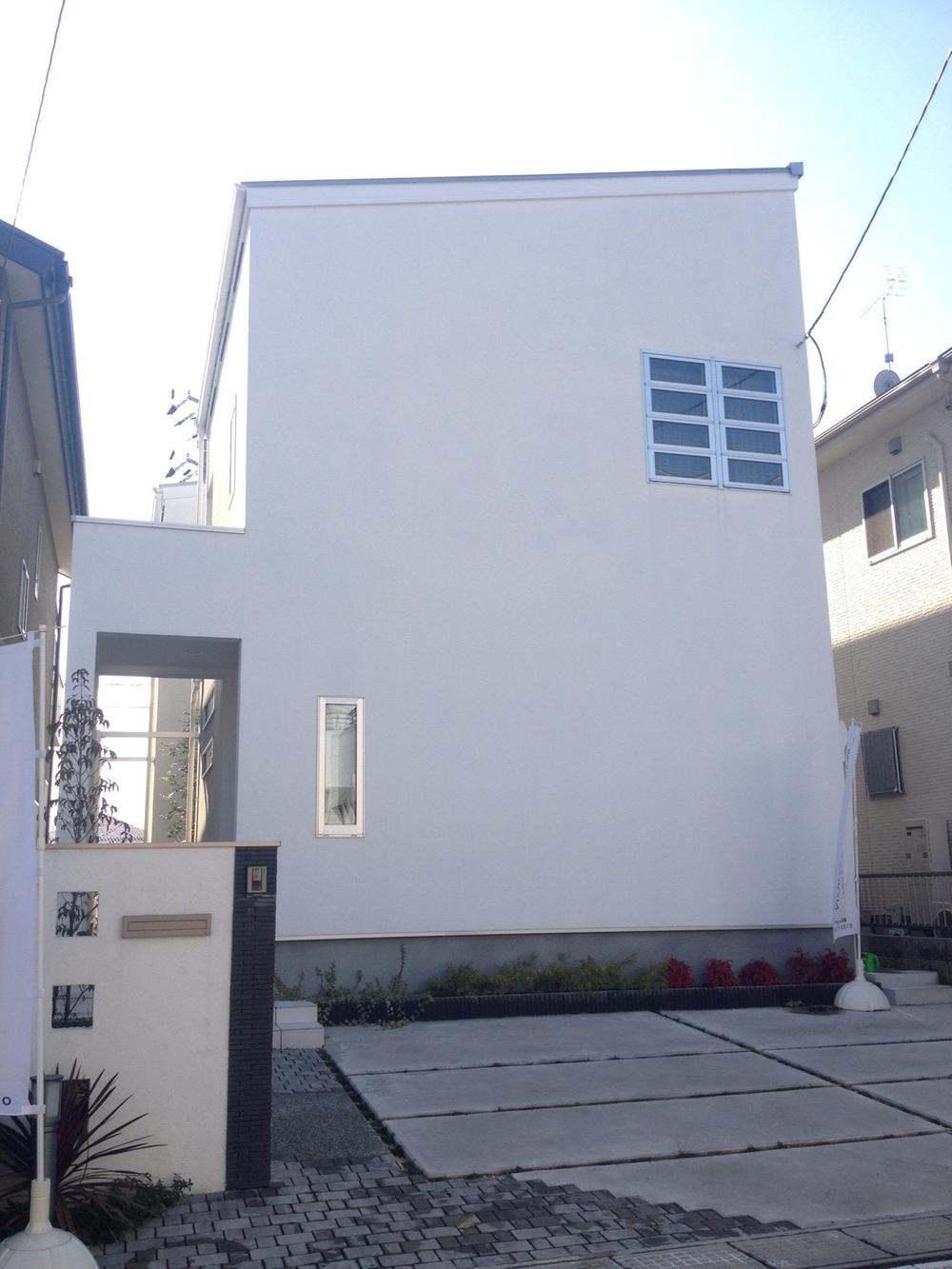 Local appearance photo