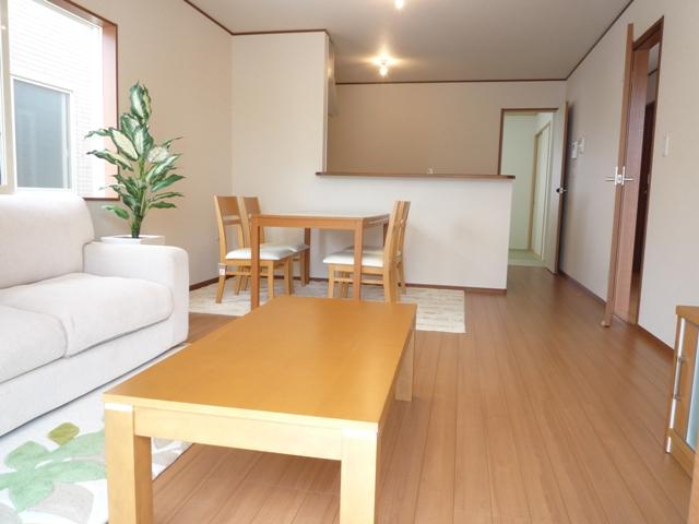 Living. Same specifications photos (living) LDK15 Pledge!