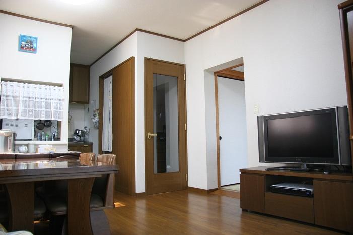 Living. LDK about 13.75 Pledge