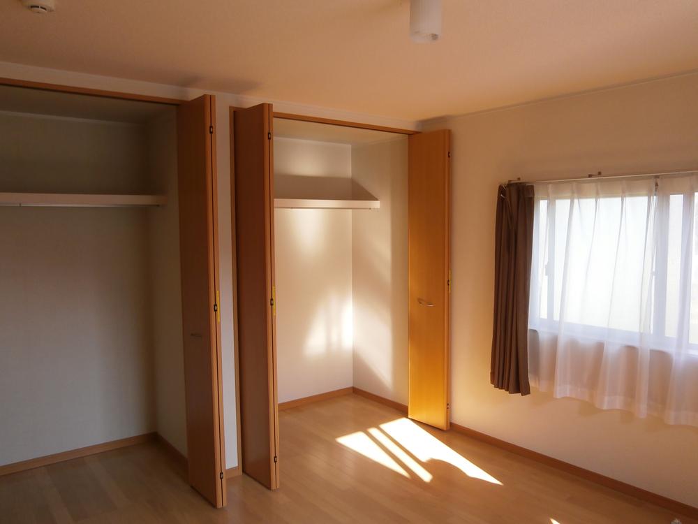 Non-living room. Local (11 May 2023) Shooting