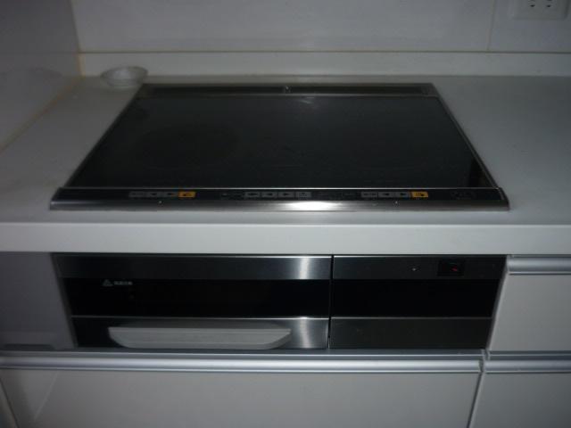 Kitchen. IH cooking heater