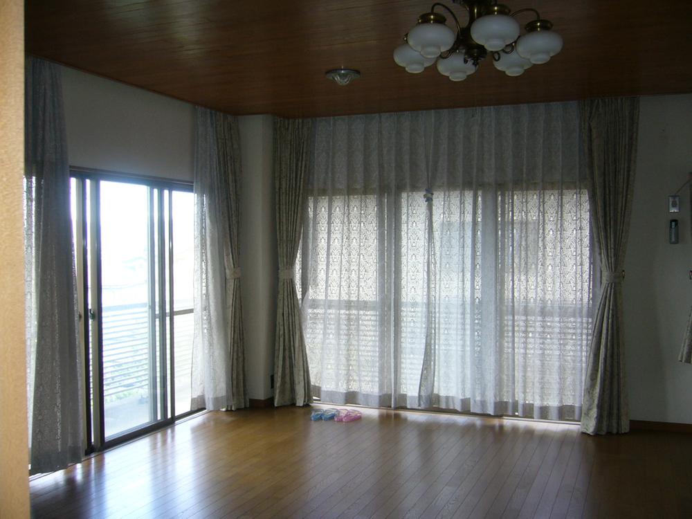 Living. Indoor (September 2011) Shooting