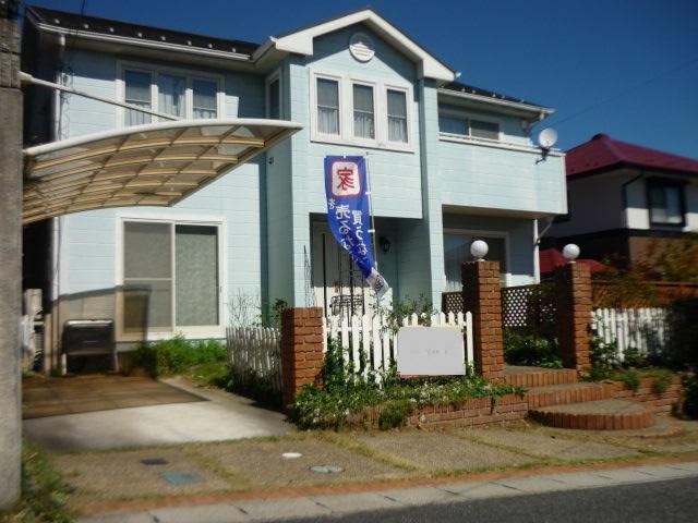 Local appearance photo. Exterior Photos