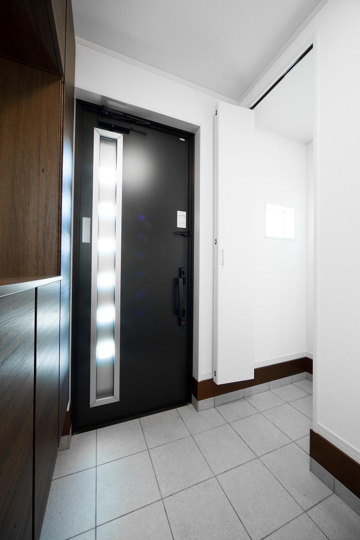 Entrance. Entrance photo