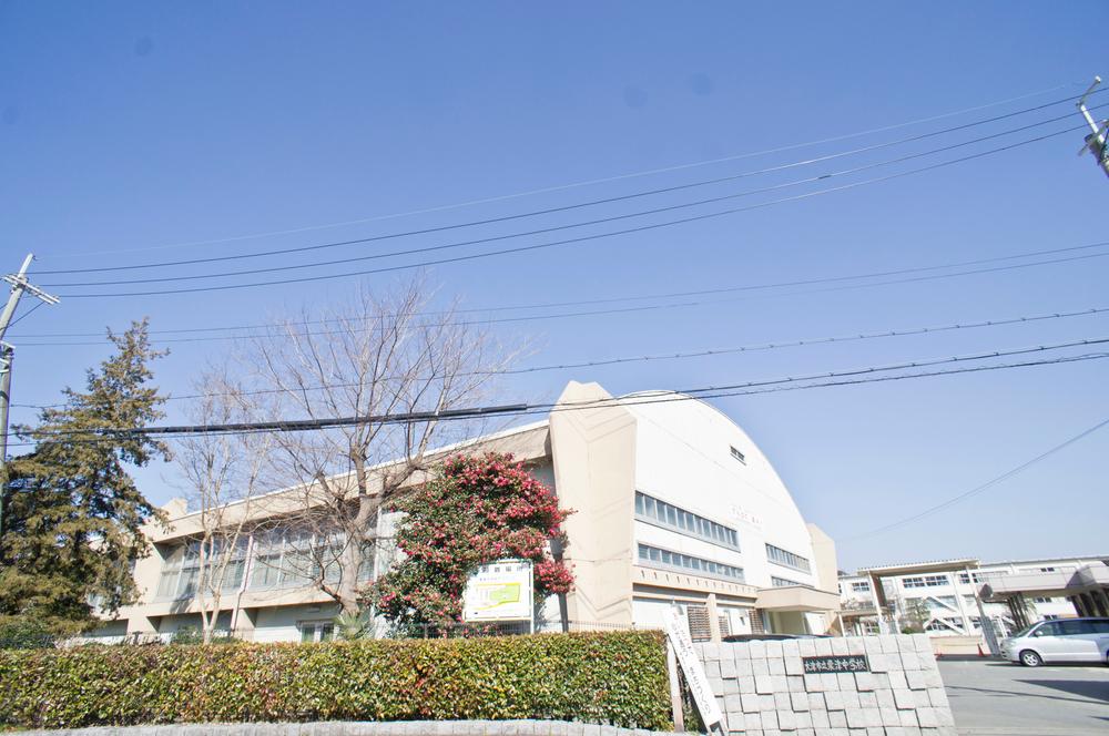 Junior high school. Municipal Awazu 1000m up to junior high school