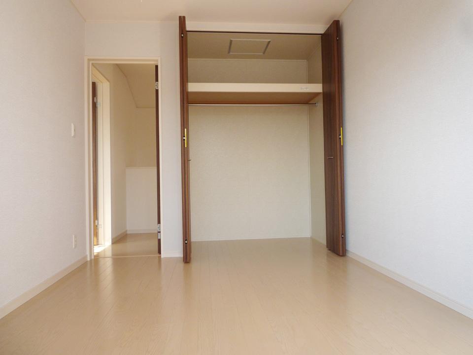 Same specifications photos (Other introspection). The company example of construction (Western-style introspection)