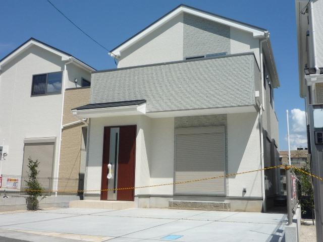 Same specifications photos (appearance). Same specifications photos (appearance) parking 2 units can be