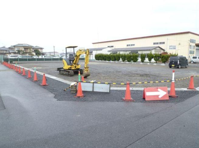 Local photos, including front road