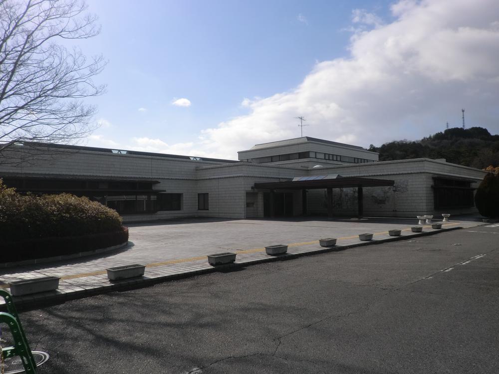 library. Ritto until the City Library 1735m