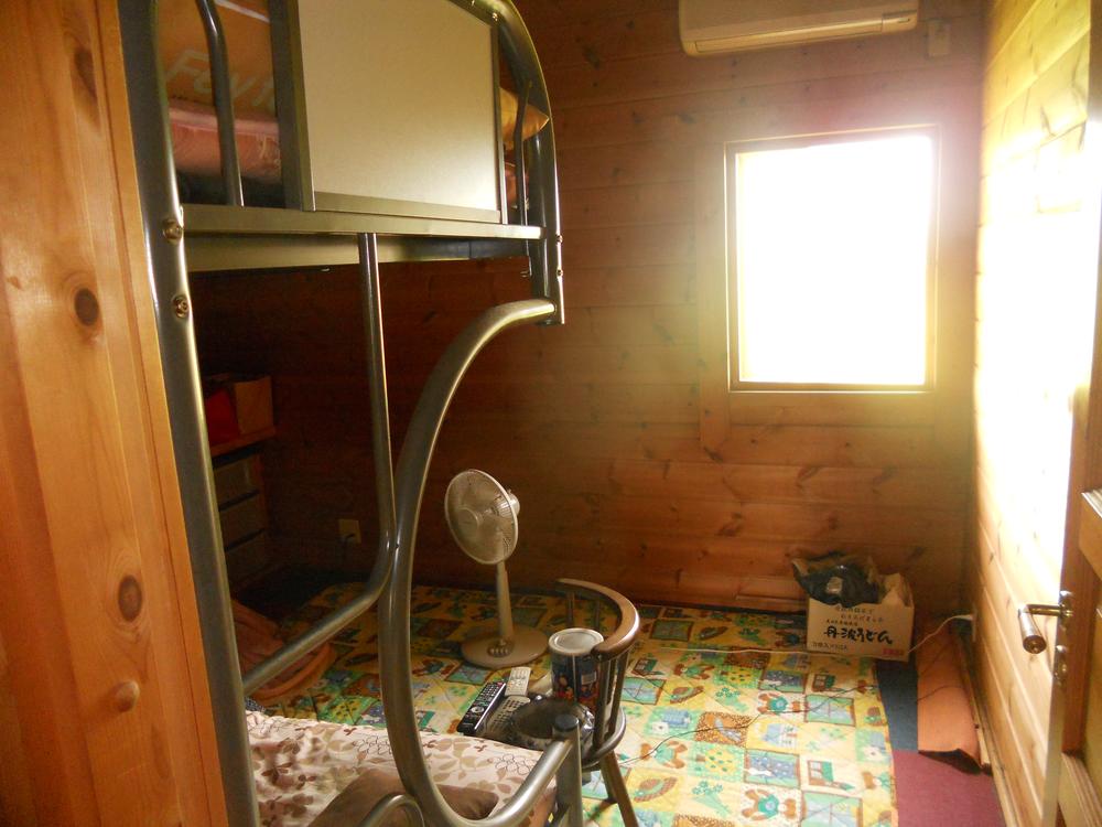 Other introspection. Room (August 2013) Shooting