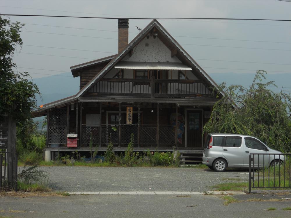 Local appearance photo. Log house Okonomiyaki shop Prosperous enterprise in