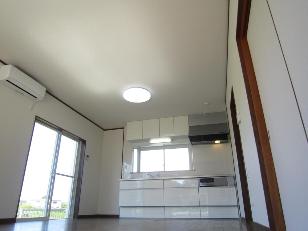 Living. Local (September 2013) Shooting