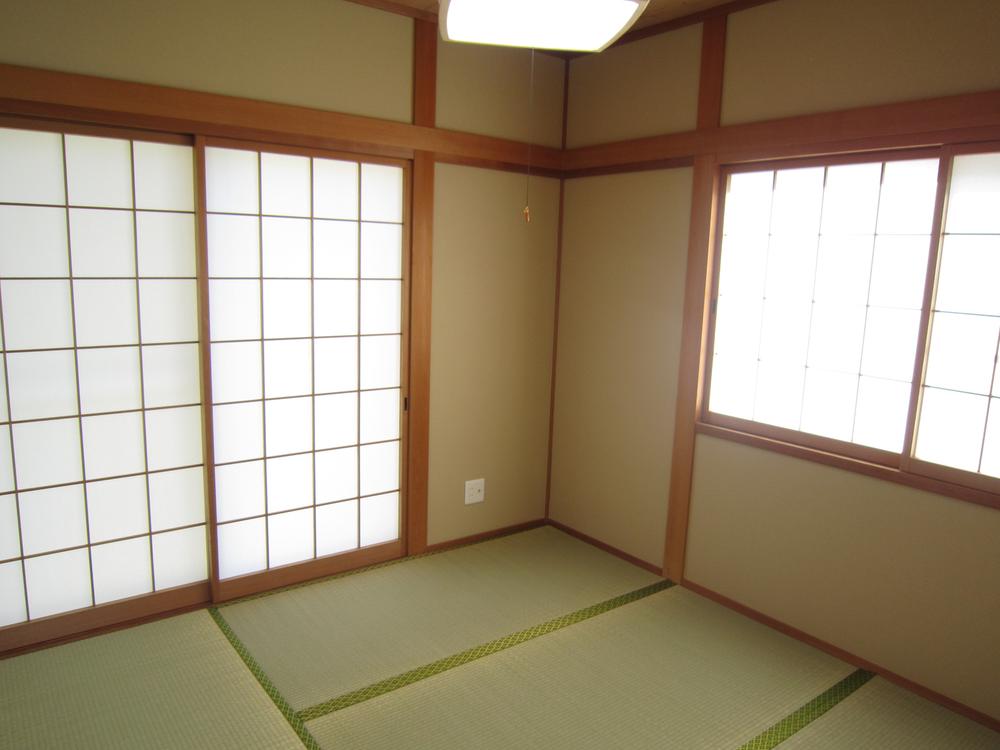 Non-living room. Local (September 2013) Shooting