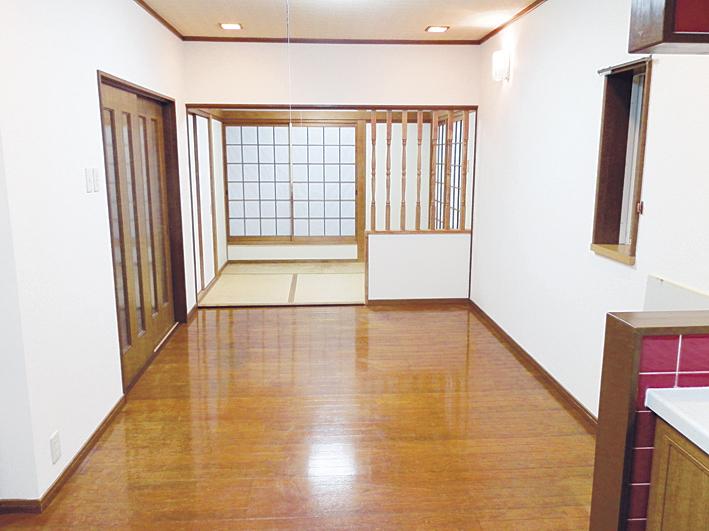 Living. Living-dining