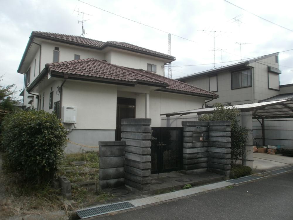 Local appearance photo