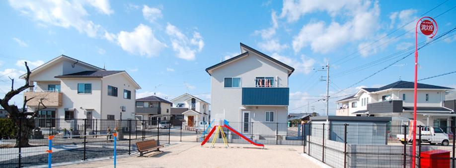 Sale already cityscape photo. Local district average photo