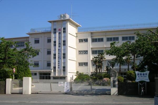 Junior high school. 1200m to Fuji Minami Junior High School