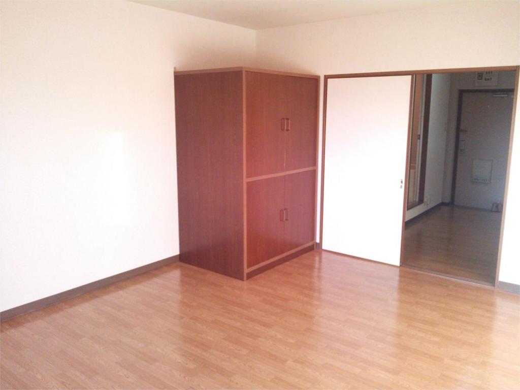 Other room space. bedroom