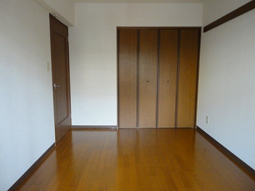 Other room space. Northern Room