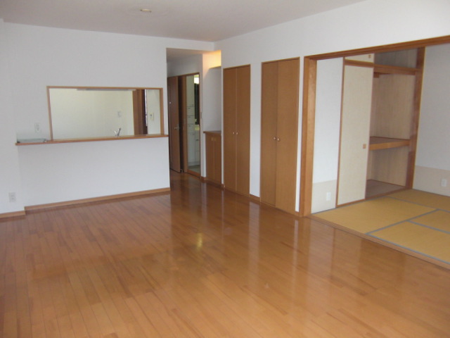 Living and room. Living
