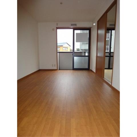 Other room space