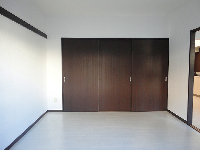 Other room space. Western style room